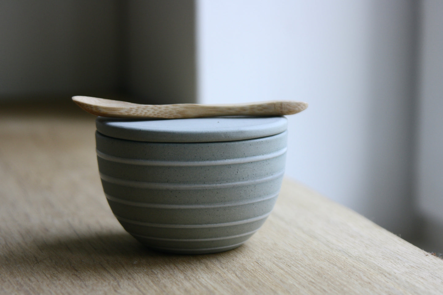 Lidded Bowl, w/Spoon, Blue stripes