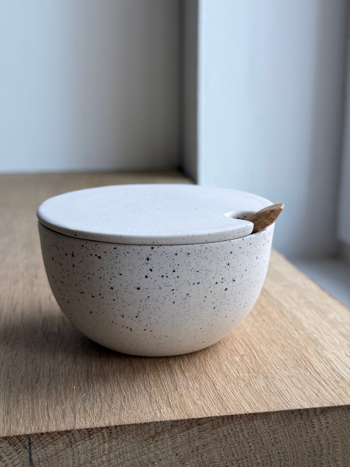Sugar Bowl w/ lid & spoon, Dots w/ crystal glaze