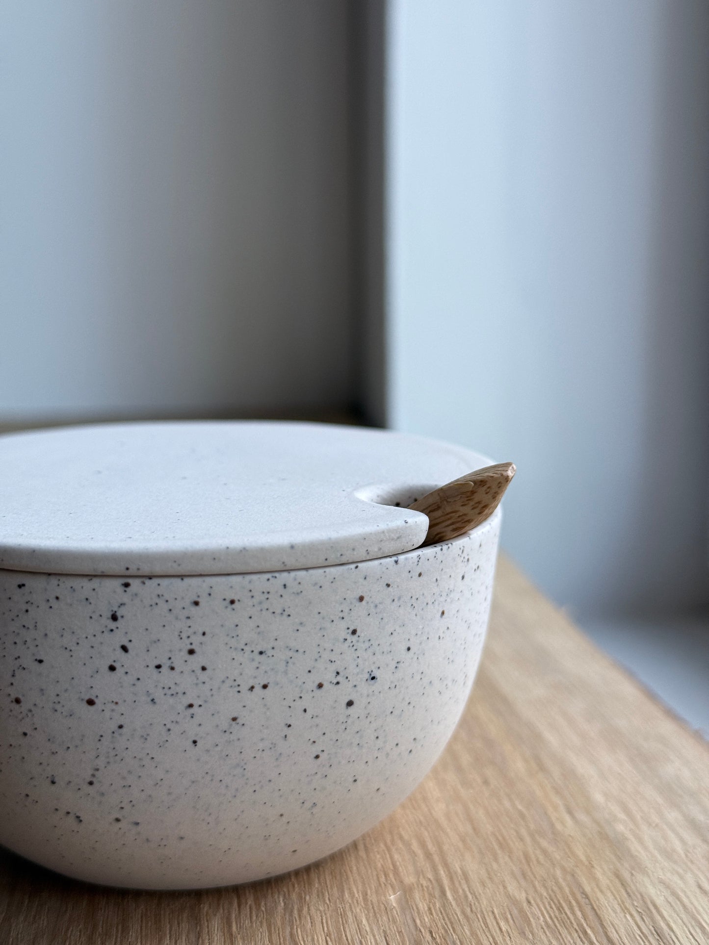 Sugar Bowl w/ lid & spoon, Dots w/ crystal glaze