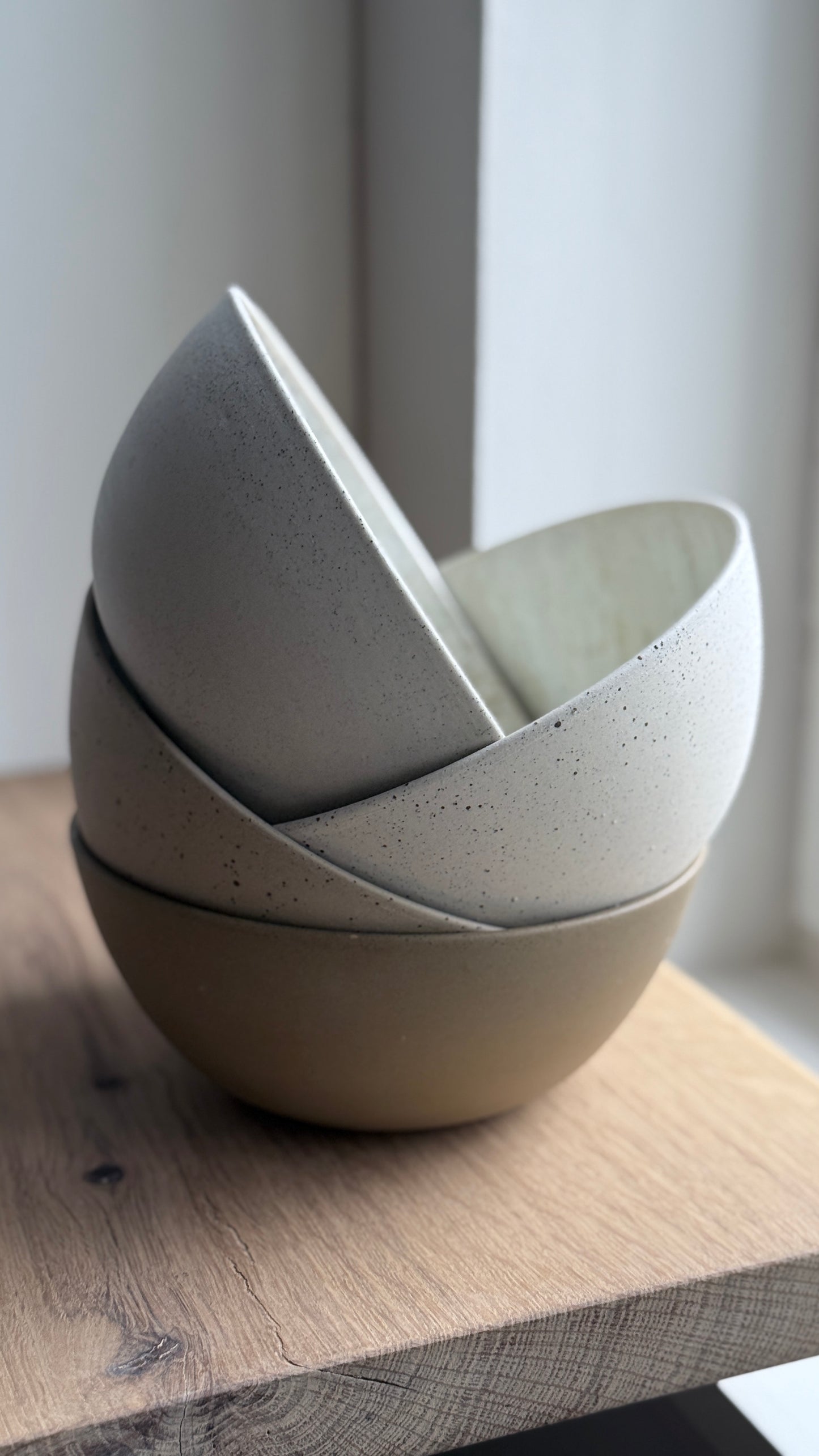 Ramen / Pasta Bowl, Dots w/ Crystal Glaze