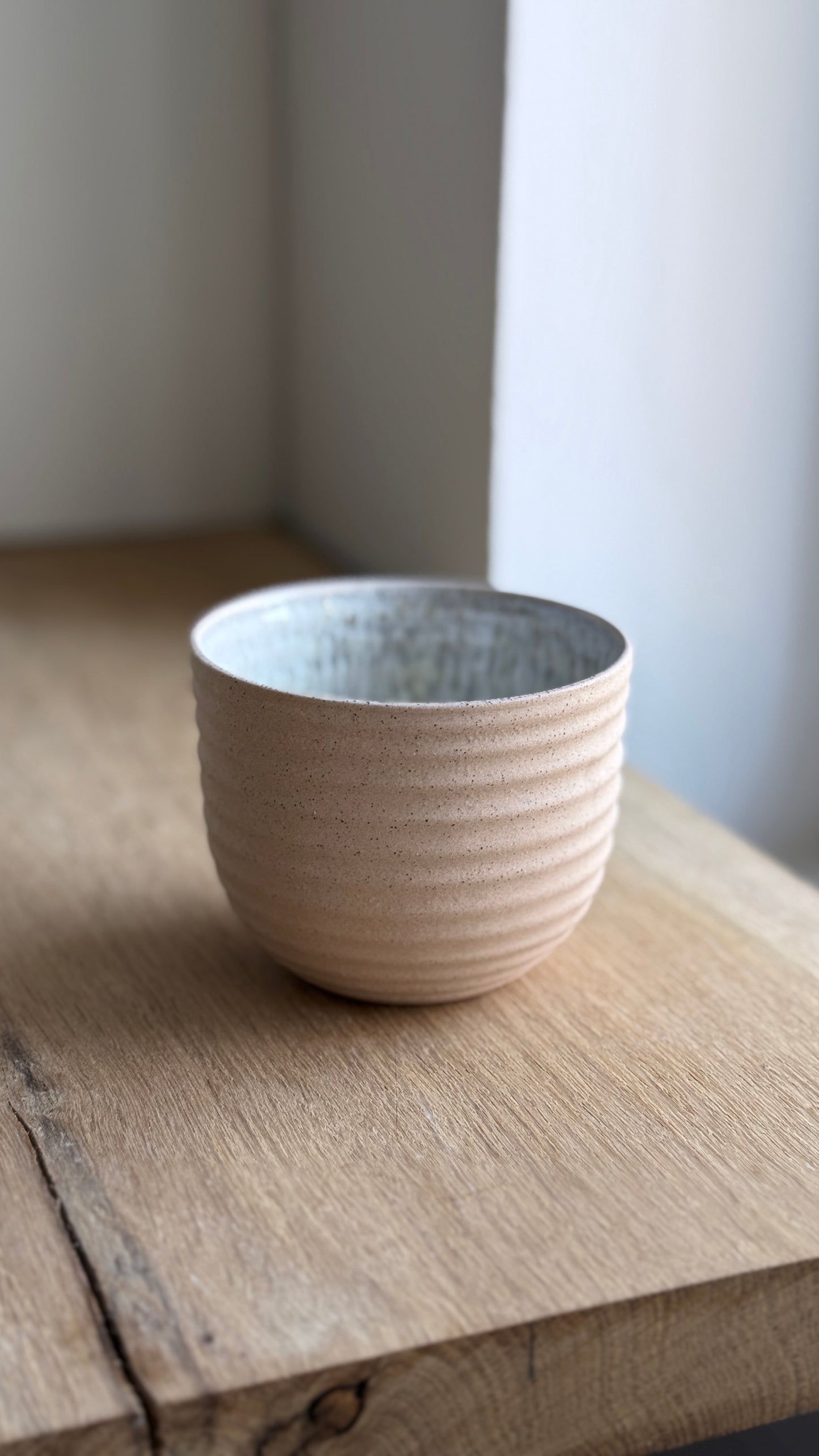 Textured Cup, Light Rose w/ crystal glaze (200 ml)
