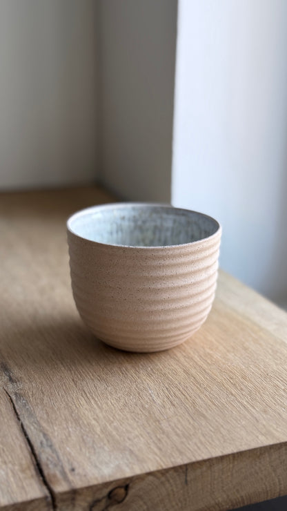 Textured Cup, Light Rose w/ crystal glaze (200 ml)