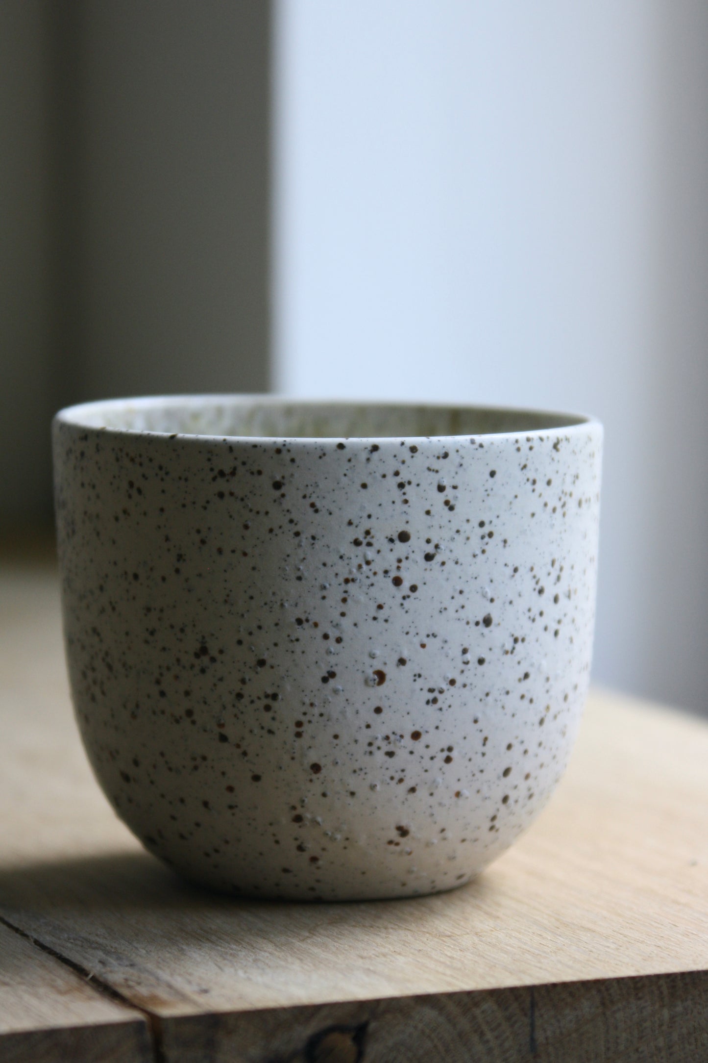 Coffee Cup, Dots w/ crystal glaze (250 ml)