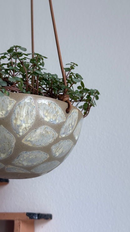 Hanging Bowl, Sand w/ Glaze deco (medium)