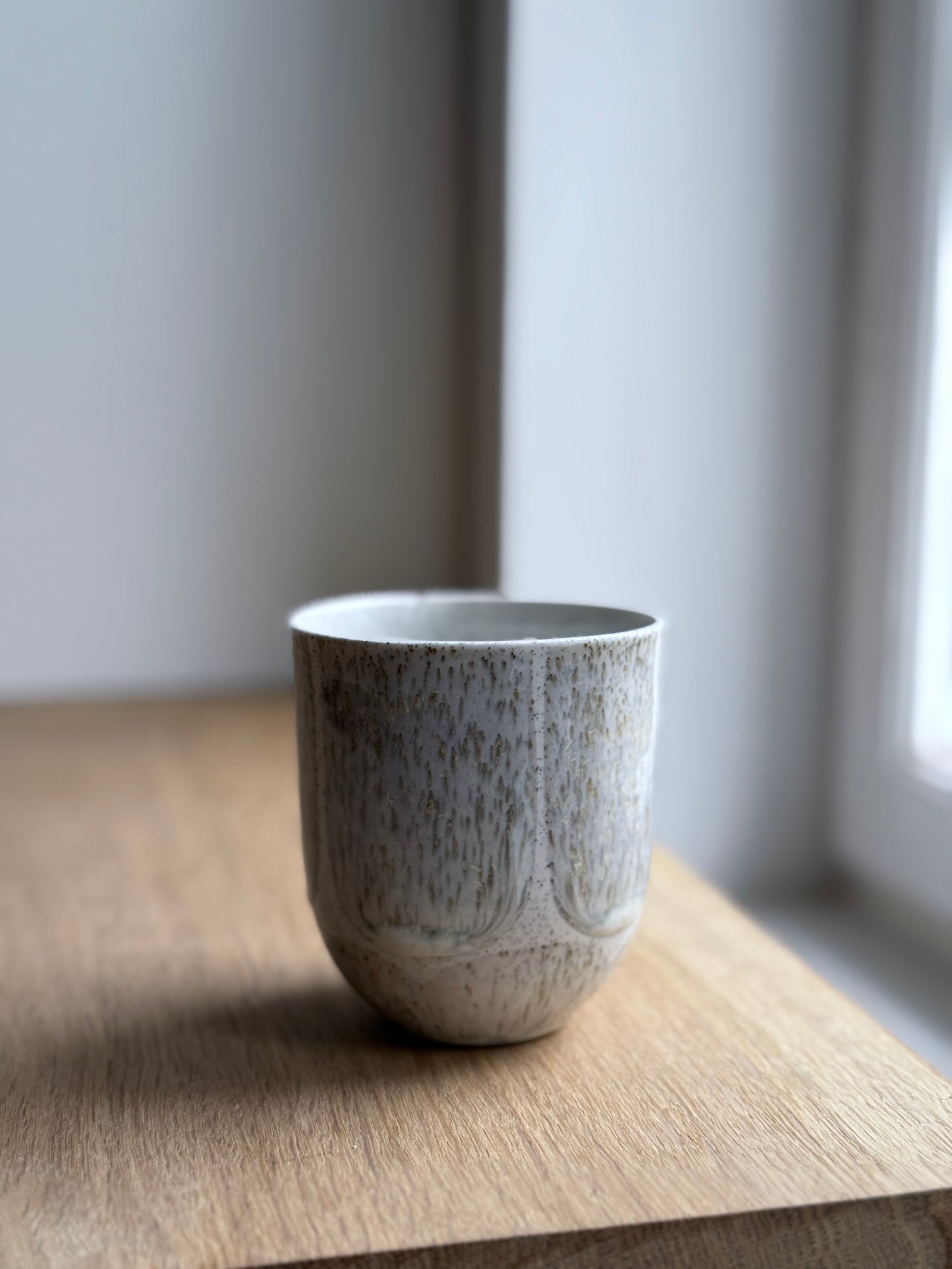 Coffee Cup, Light Stone Grey w/ brush strokes (200 ml)