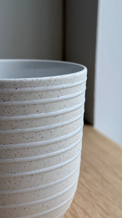 Coffee/Tea Cup, Matt White/ Stripes (400 ml)