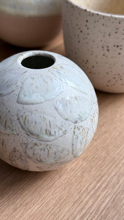 Mini Sphere-Vase, Matt White w/Glaze deco