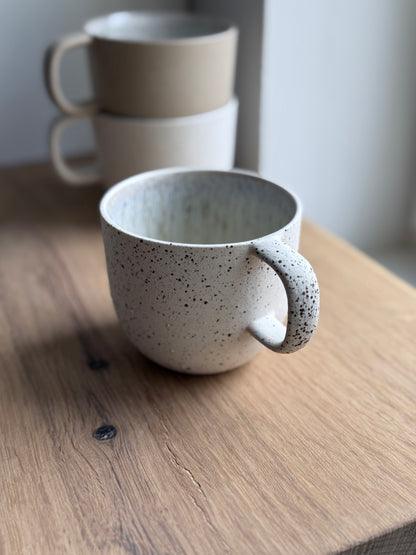 Mug with handle, Dots w/Crystal glaze (250 ml)