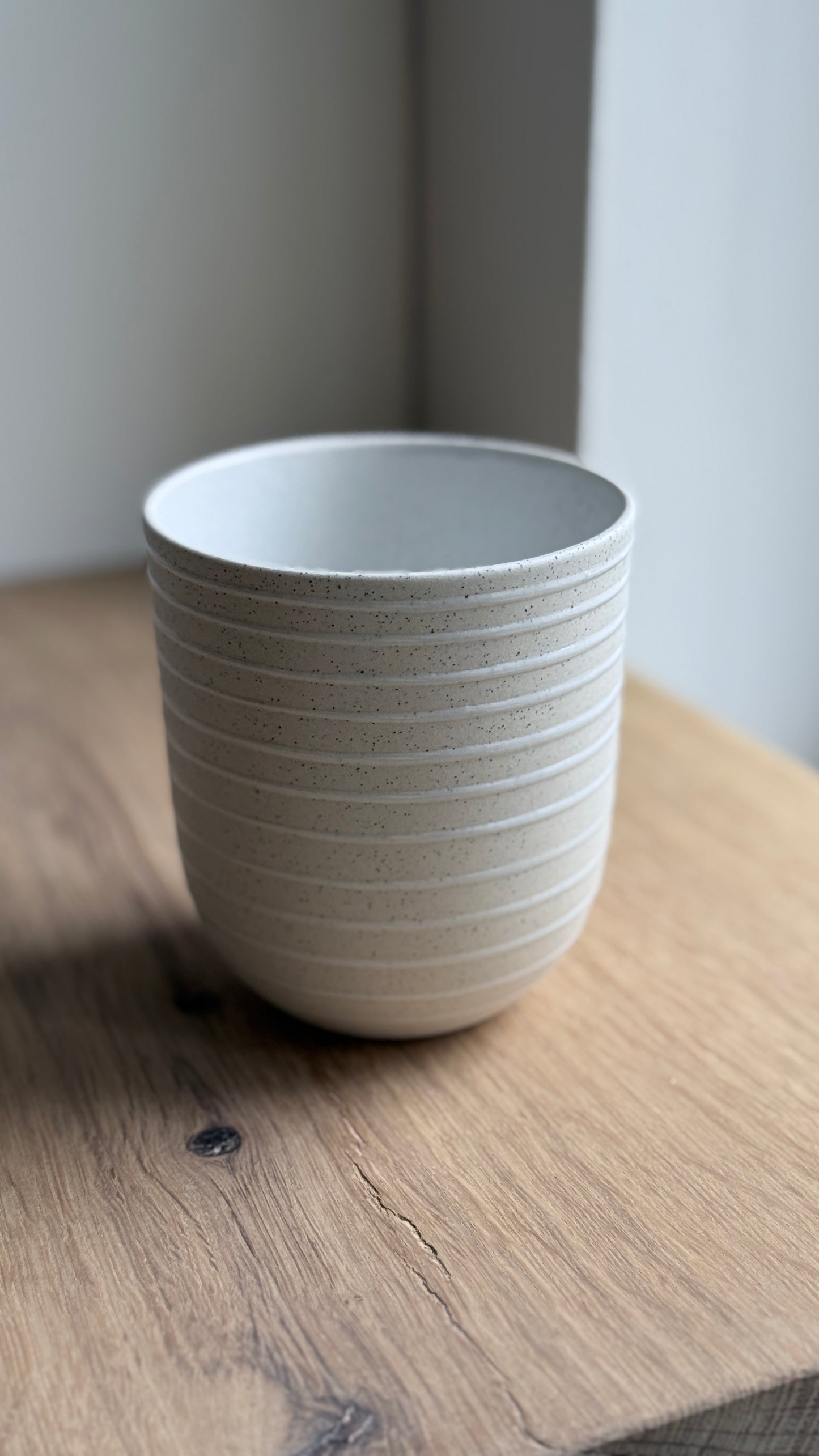 Coffee/Tea Cup, Matt White/ Stripes (400 ml)