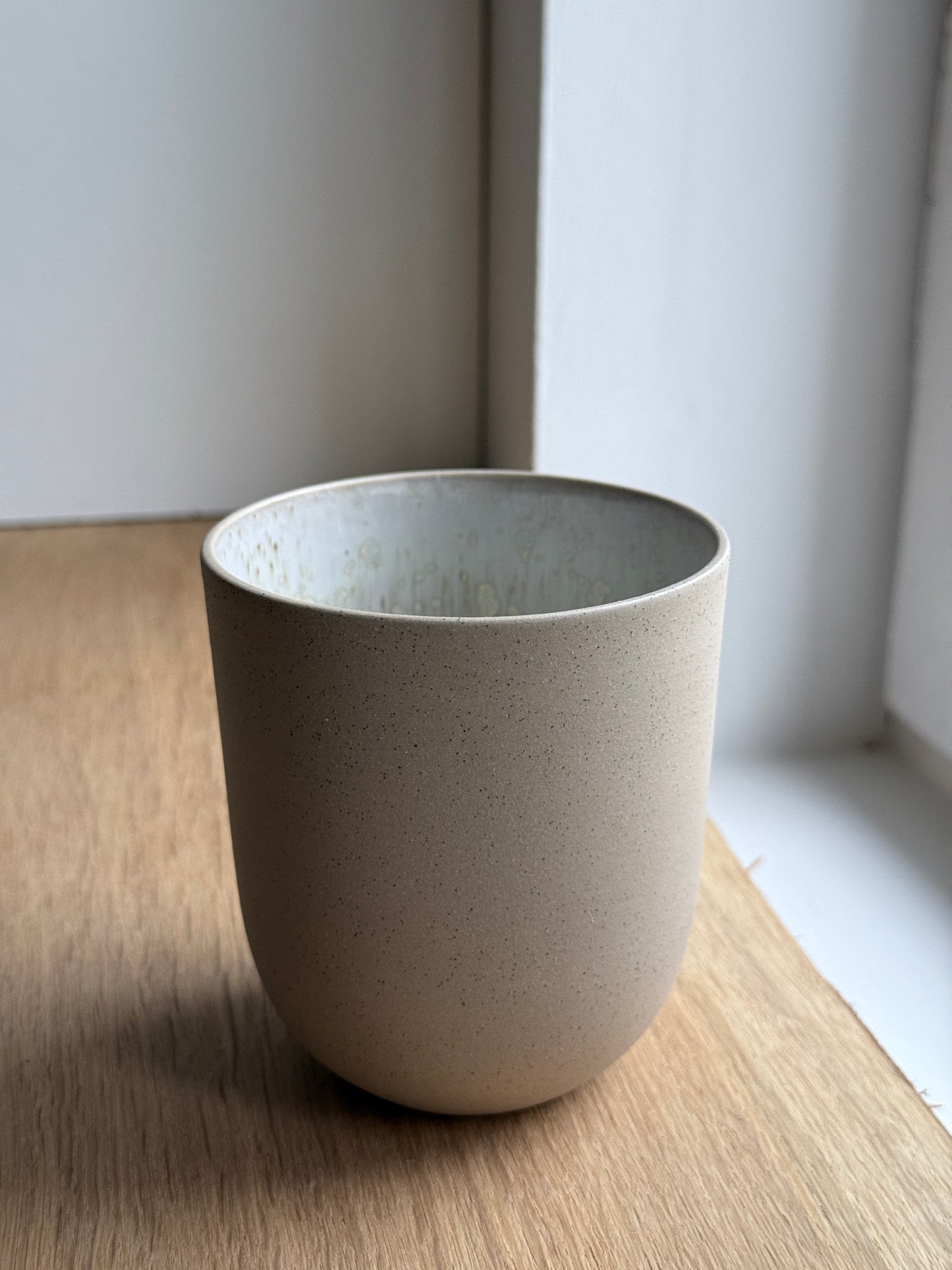 Coffe/Tea Cup, Sand w/ crystal glaze (400 ml)