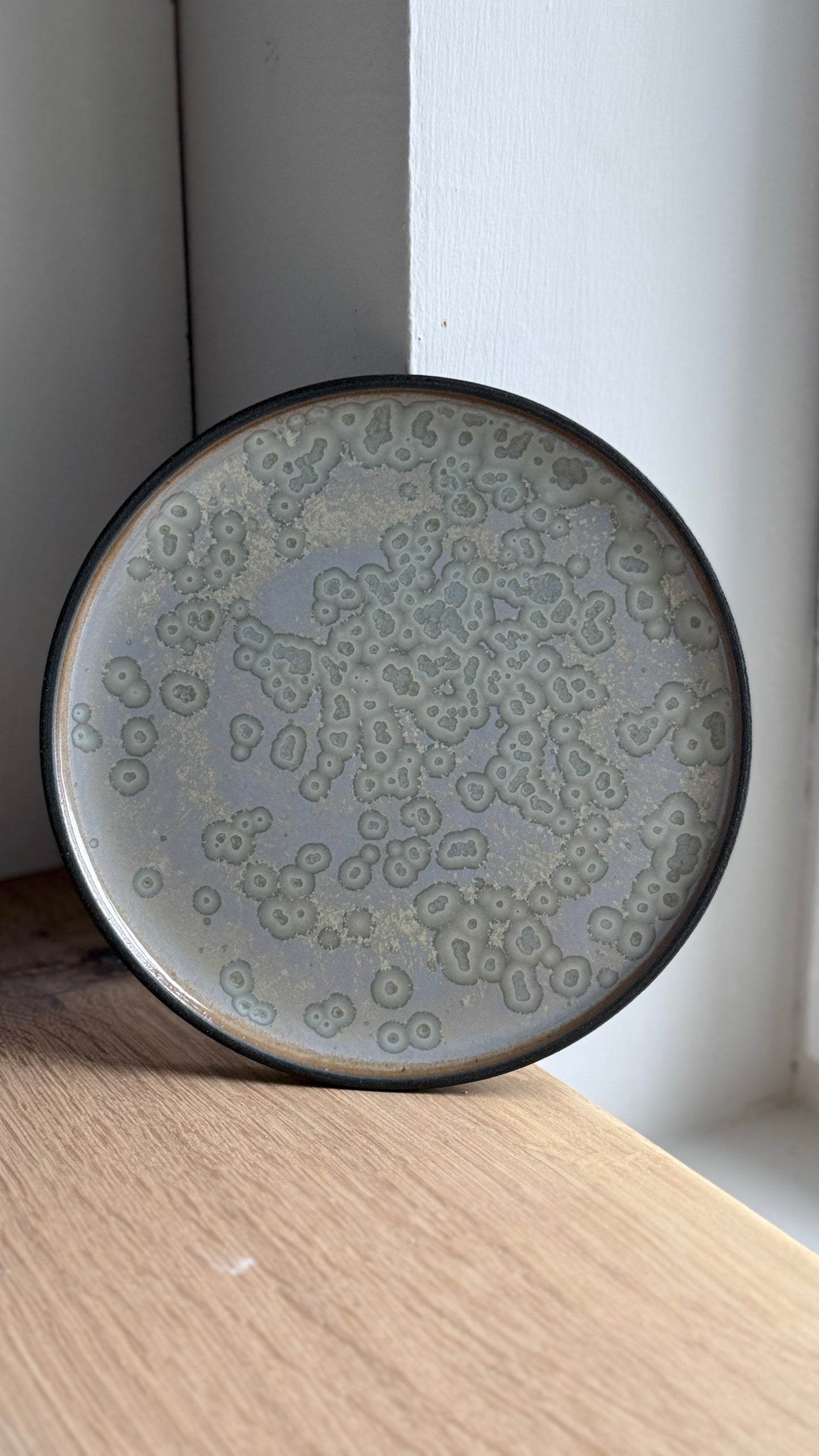 Dessert / Sushi plate, Black w/ crystal glaze