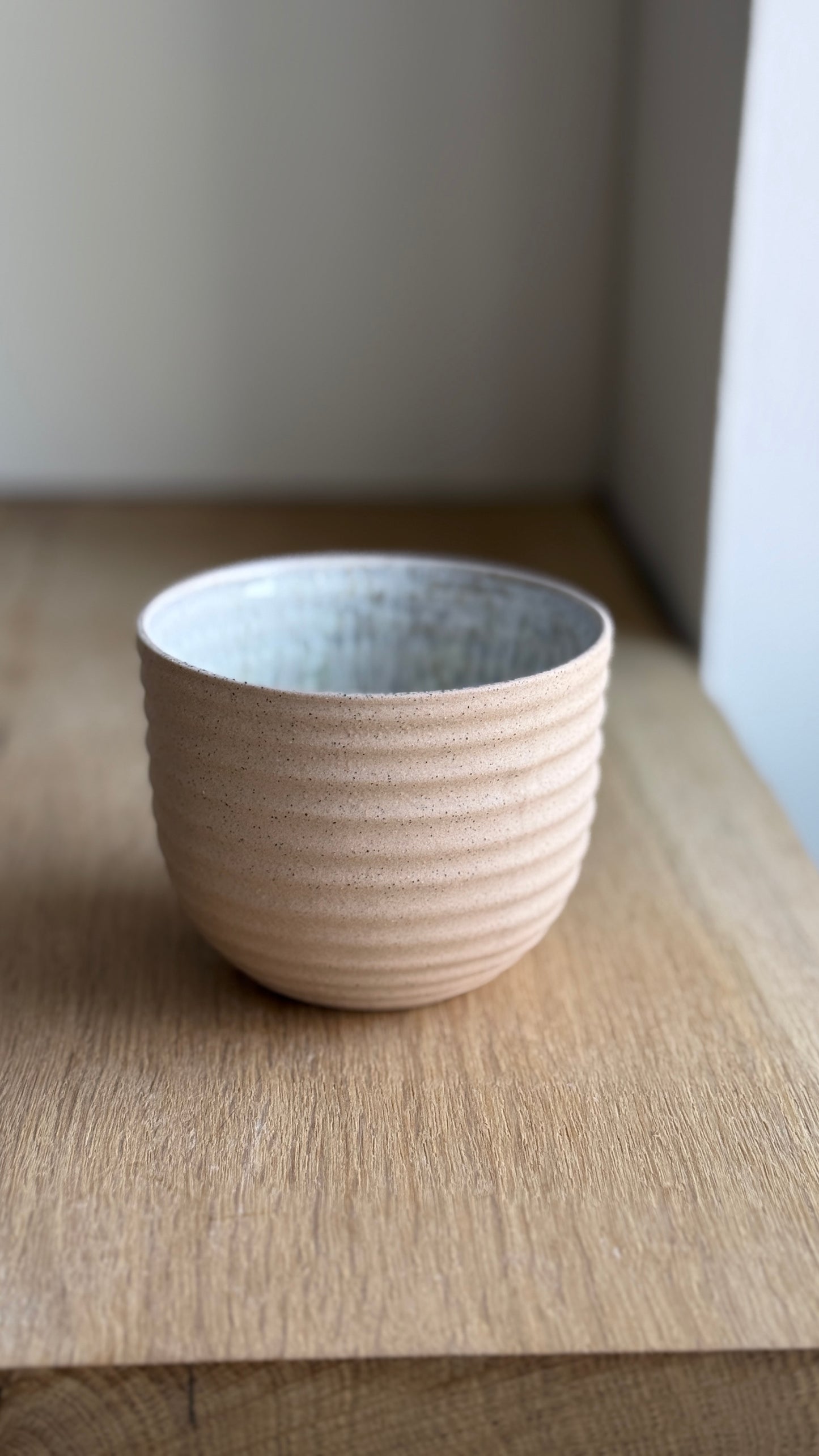 Textured Cup, Light Rose w/ crystal glaze (200 ml)