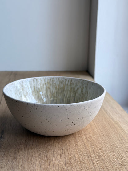 Breakfast bowl, Dots w/ Crystal Glaze