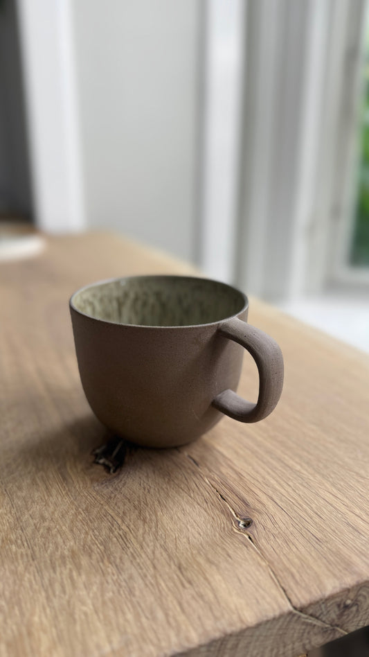 Mug with handle, Earth Brown w/Crystal glaze (250 ml)