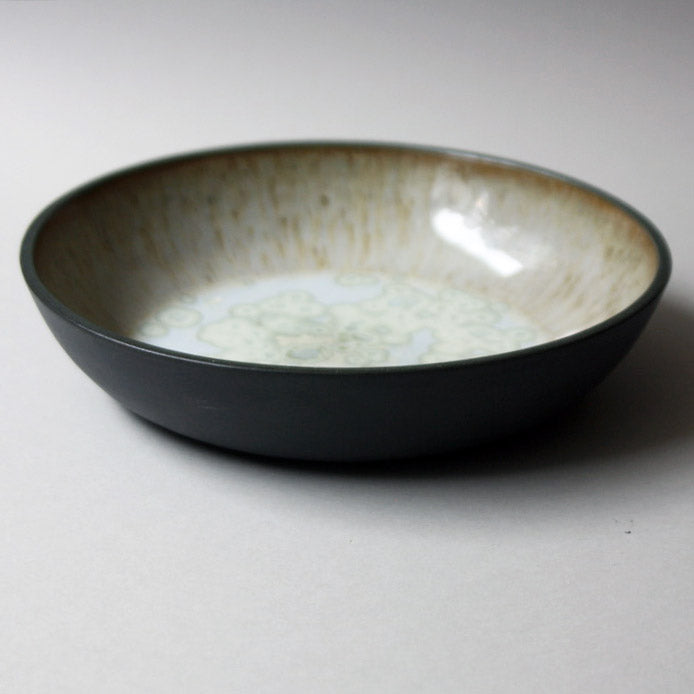 Deep plate Stoneware / Black w. crystal glaze