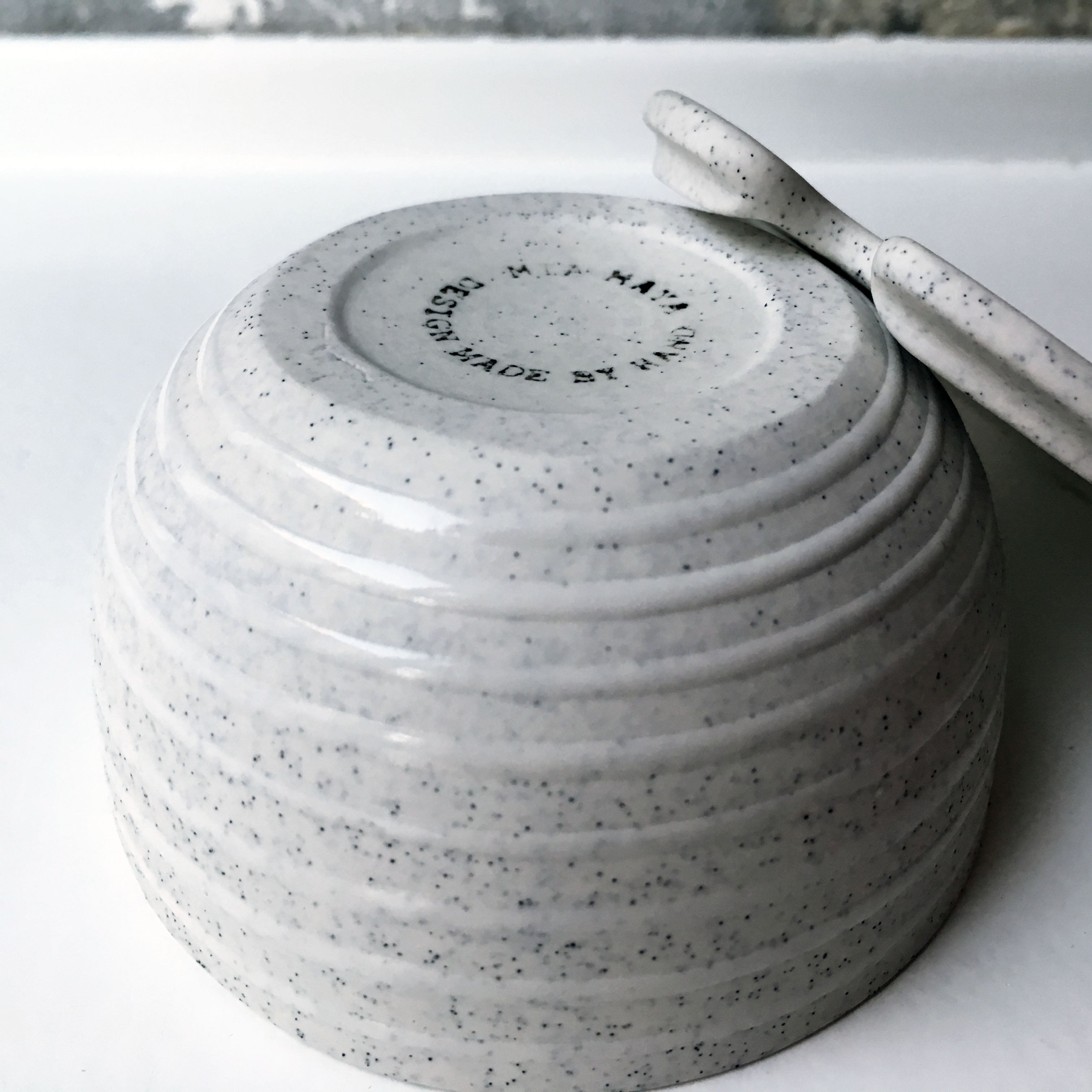 Sugar Bowl w/ lid & spoon, Light Stone Grey w/ glazed stripes