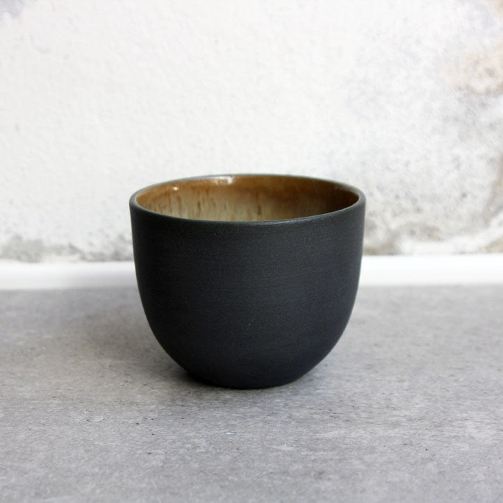 Cortado Cup, Black w/ crystal glaze (130 ml)