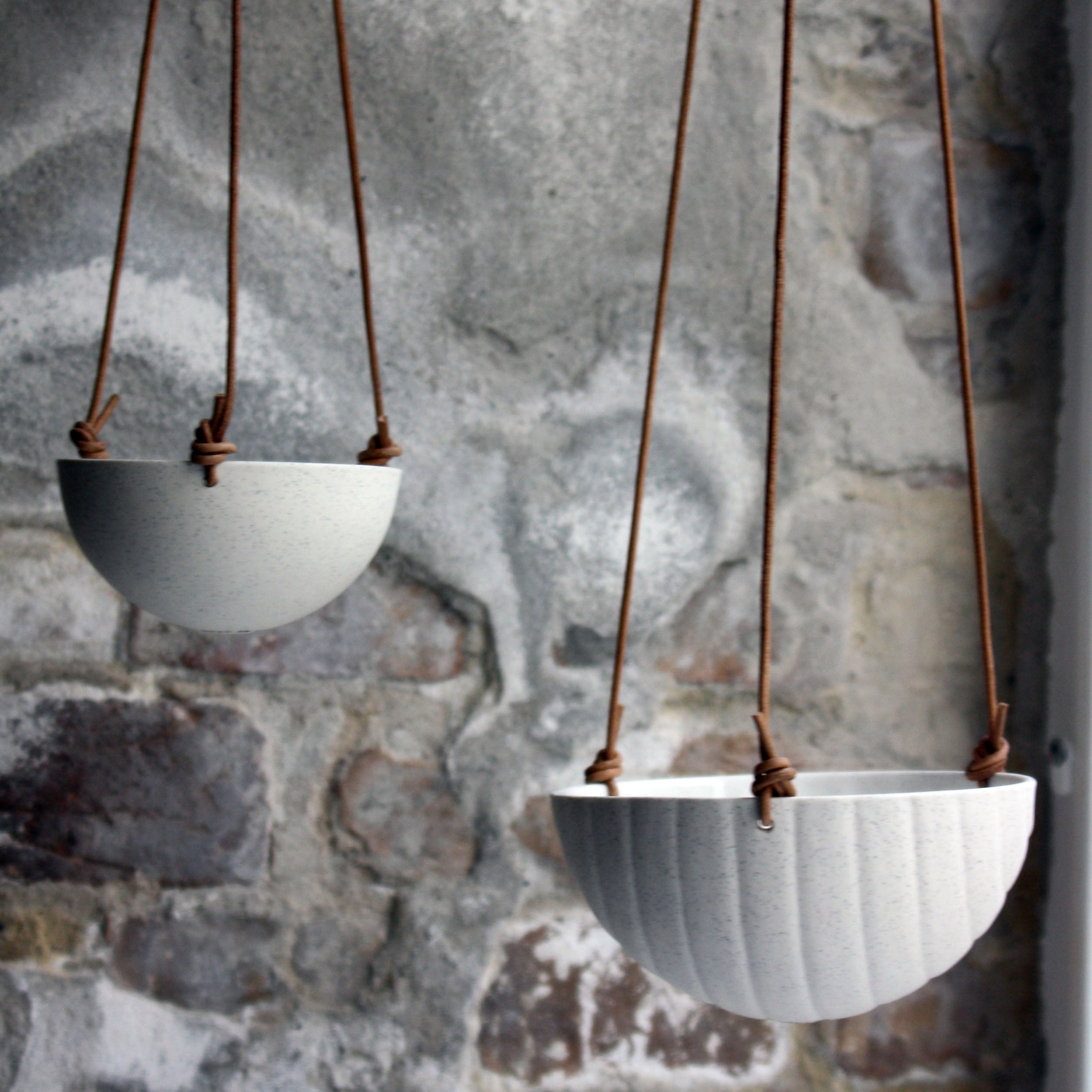 Hanging Bowl, Light Stone Grey (mini)