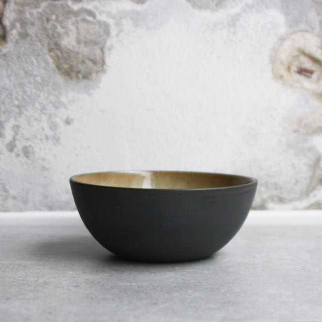 Breakfast bowl, Black w/ Crystal Glaze