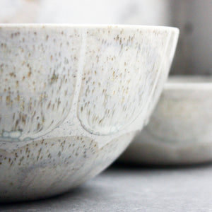 Breakfast bowl, Light Stone Grey w/ brush strokes