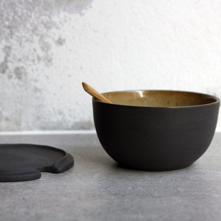 Sugar Bowl w/ lid & spoon, Black w/ crystal glaze